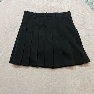 Yesstyle Small Classic Black Pleated Mini A-Line Skirt